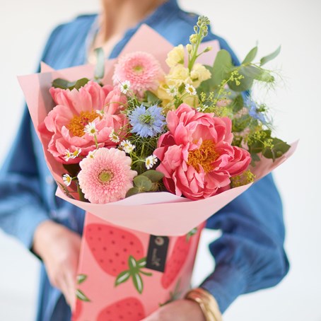 Summer Peony Gift Box.